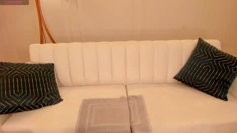 Sunny Rivers online show from February 2025 05:48:01 PM