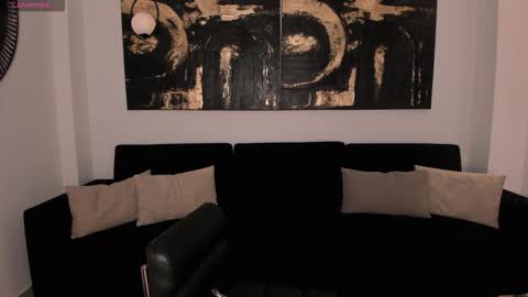 Sunny Rivers online show from November 2025 05:02:02 PM