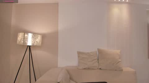 Sunny Rivers online show from May 2026 12:14:02 PM
