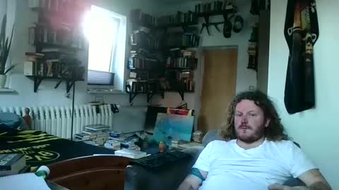 sunr1sa online show from February 2026 04:16:01 PM