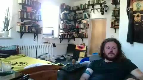 Snapshot of sunr1sa chatting on April 2026 01:16:01 PM sunr1sa online show from April 2026 01:16:01 PM