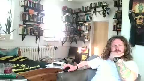 Snapshot of sunr1sa chatting on April 2026 07:45:01 AM sunr1sa online show from April 2026 07:45:01 AM