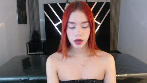 Snapshot of sunrise_ch chatting on June 2026 12:43:01 PM Susana Mejia online show from June 2026 12:43:01 PM
