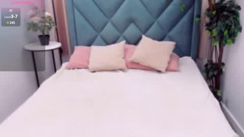 ANGELA online show from February 2025 12:25:02 AM