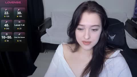 sunshine_j online show from October 2025 08:30:02 PM