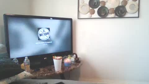 Snapshot of sunshineandwhiskey333 chatting on December 2024 02:38:02 PM WATCHMEMAKEYOUCUM online show from December 2024 02:38:02 PM
