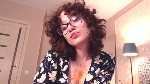 Hella online show from January 2025 10:15:02 AM