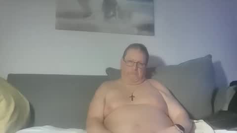 Snapshot of sunspotbaby chatting on May 2026 05:36:02 AM Sunspotbaby online show from May 2026 05:36:02 AM