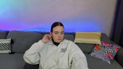 Lilith online show from May 2026 06:21:03 AM