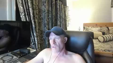 Snapshot of supasoakyou chatting on April 2026 04:28:01 AM supasoakyou online show from April 2026 04:28:01 AM