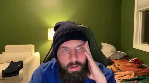 Snapshot of supbroitsmatt chatting on December 2025 02:06:01 AM Matt online show from December 2025 02:06:01 AM