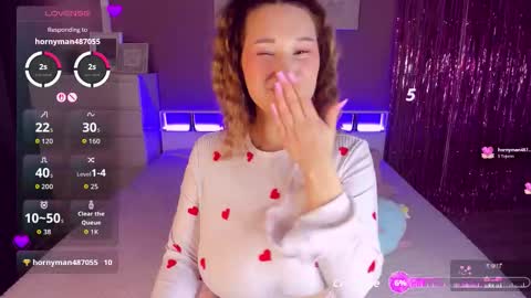 Snapshot of super_huge_boobs chatting on March 2026 06:39:02 AM Karen online show from March 2026 06:39:02 AM