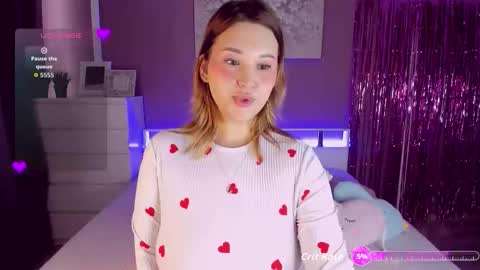 Snapshot of super_huge_boobs chatting on March 2026 06:19:01 AM Karen online show from March 2026 06:19:01 AM