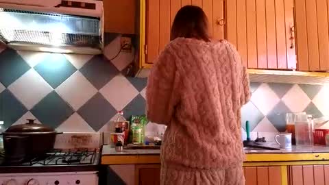 super jony and Marta GMT 1300-1800 every day online show from October 2025 06:27:02 PM