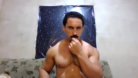 Snapshot of superbigmr chatting on September 2025 05:51:02 AM james online show from September 2025 05:51:02 AM