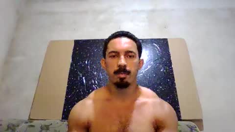 Snapshot of superbigmr chatting on September 2025 11:08:01 PM james online show from September 2025 11:08:01 PM