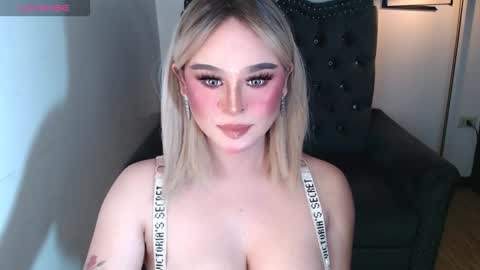 CARMINA online show from November 2025 12:00:02 AM