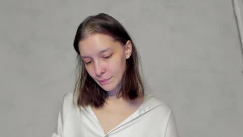 Snapshot of superior_cat chatting on April 2026 09:08:02 PM Una online show from April 2026 09:08:02 PM