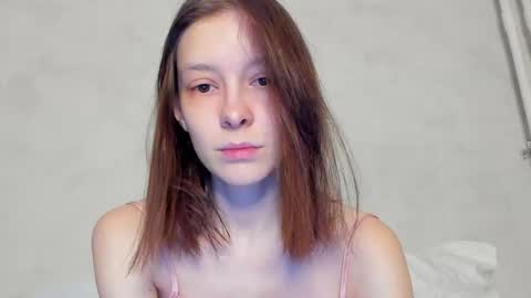 Snapshot of superior_cat chatting on May 2026 07:32:02 PM Una online show from May 2026 07:32:02 PM