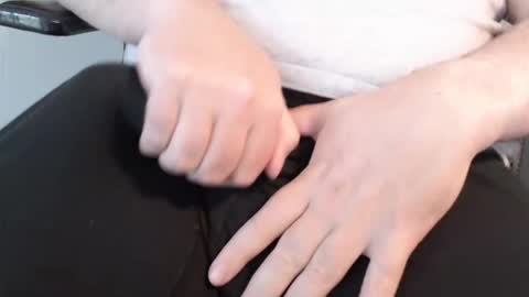 superm0bile online show from November 2025 06:42:02 PM