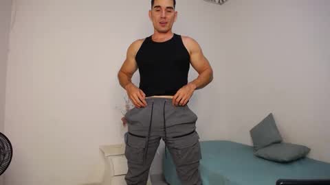 Snapshot of supermen_03 chatting on December 2024 03:40:01 AM jhosh online show from December 2024 03:40:01 AM