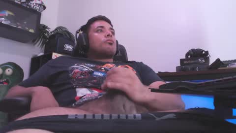 Snapshot of supertoaster69 chatting on April 2026 02:36:02 PM supertoaster69 online show from April 2026 02:36:02 PM