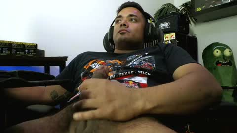 Snapshot of supertoaster69 chatting on April 2026 01:11:01 PM supertoaster69 online show from April 2026 01:11:01 PM