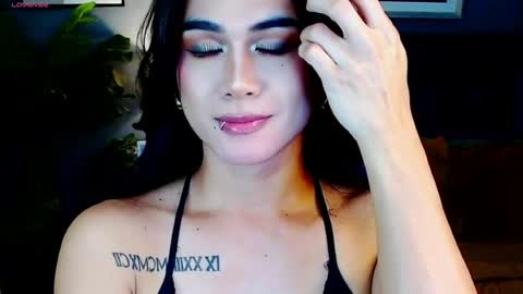 Snapshot of supreme_deity chatting on April 2026 07:00:01 AM DIANNA online show from April 2026 07:00:01 AM