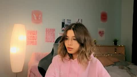 Sara online show from April 2026 01:16:02 PM