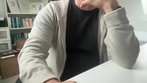 surfstar81 online show from December 2025 08:53:02 AM