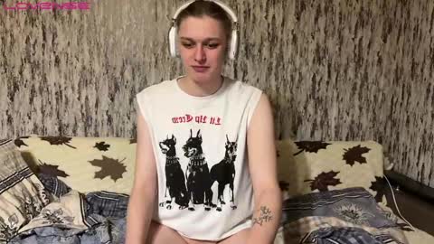 Snapshot of susan228 chatting on January 2025 11:36:02 PM Vladiva online show from January 2025 11:36:02 PM