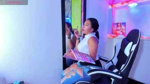 susan online show from October 2025 06:14:02 PM