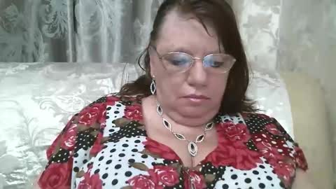 Snapshot of susanaahsun chatting on February 2026 12:11:01 PM SusanaAhSun online show from February 2026 12:11:01 PM