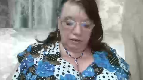 Snapshot of susanaahsun chatting on March 2026 12:01:01 PM SusanaAhSun online show from March 2026 12:01:01 PM