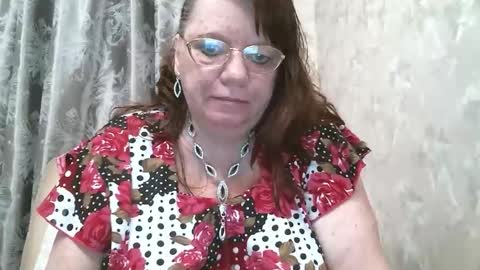 Snapshot of susanaahsun chatting on April 2026 11:00:02 AM SusanaAhSun online show from April 2026 11:00:02 AM