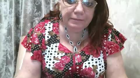 Snapshot of susanaahsun chatting on April 2026 11:01:01 AM SusanaAhSun online show from April 2026 11:01:01 AM