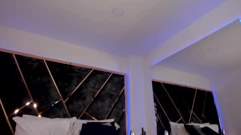 susanahenao online show from March 2025 09:59:01 PM