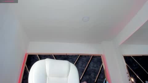 Snapshot of susanahenao chatting on April 2026 05:21:02 PM susanahenao online show from April 2026 05:21:02 PM