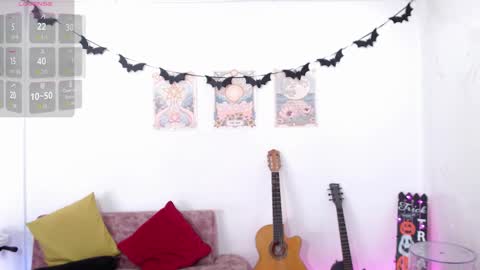 Susana hendrix    online show from October 2025 06:31:01 PM