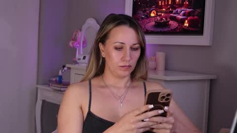 SusanJewel online show from November 2025 07:41:01 AM