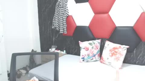 Snapshot of susanleroy chatting on December 2024 05:56:02 AM susanleroy online show from December 2024 05:56:02 AM