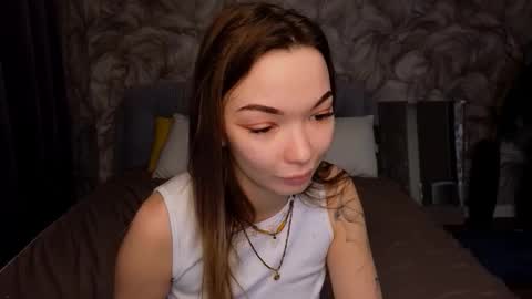 Snapshot of susannjohnson chatting on October 2025 12:33:02 AM susannjohnson online show from October 2025 12:33:02 AM