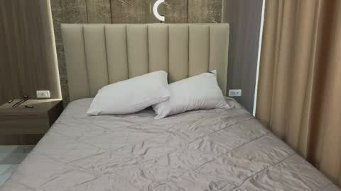 susannjohnson online show from March 2026 12:37:01 AM