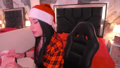 susanvilla online show from December 2025 08:27:01 PM