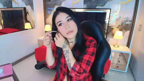 Snapshot of susanvilla chatting on July 2026 07:39:01 PM susanvilla online show from July 2026 07:39:01 PM