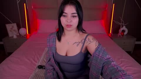 Snapshot of susiewood chatting on March 2026 05:44:01 AM Susie online show from March 2026 05:44:01 AM