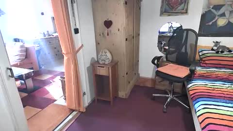 susioo online show from June 2026 07:06:02 AM