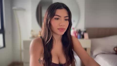 Snapshot of sussanf_ chatting on September 2025 08:32:02 PM Susy online show from September 2025 08:32:02 PM