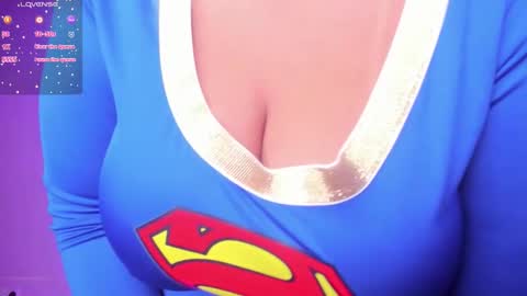 Snapshot of sussierogers chatting on October 2025 02:18:02 PM SussieRogers online show from October 2025 02:18:02 PM