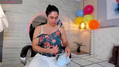   online show from May 2026 12:12:02 PM